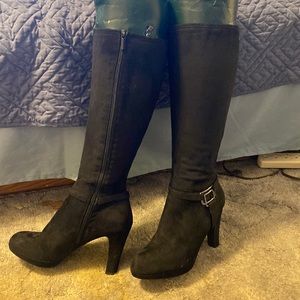 Knee high heels boots